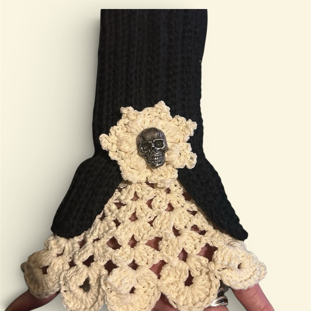 Hand Crafted Black and Cream Fingerless Gloves with Skull Detail